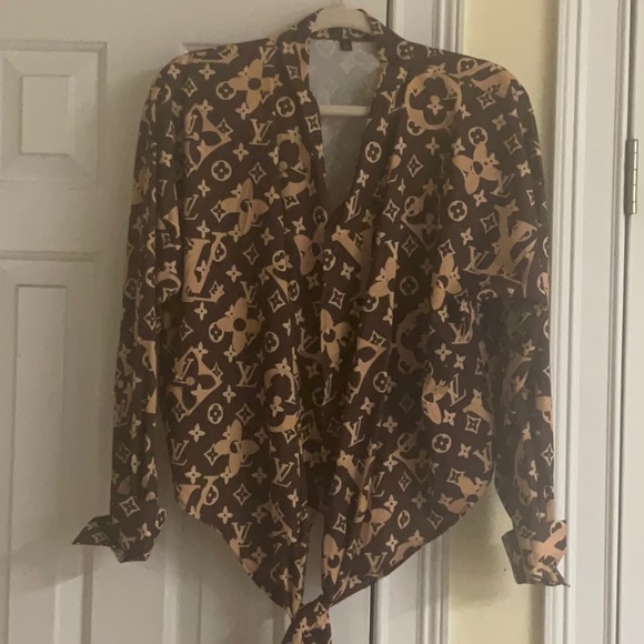 LVFashion Patterned Brown and Tan Women's Top - Picture 8 of 8